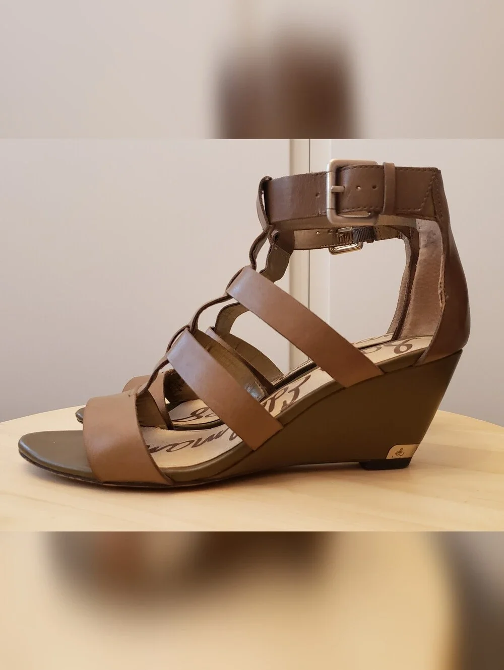 Comfortable Sam Edelman Moss Green Leather Gladiator Sandals - Picture 7 of 15